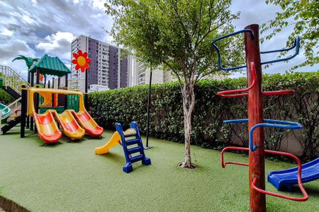 Apartamento para alugar com 94m², 2 quartos e 2 vagasÁrea comum - Playground