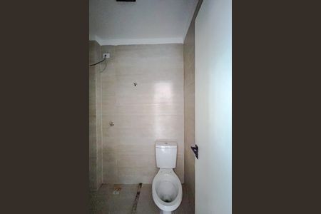 Banheiro de apartamento para alugar com 1 quarto, 32m² em Vila Carrão, São Paulo