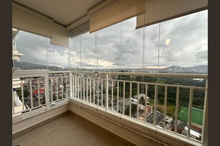 Apartamento para alugar com 49m², 1 quarto e 1 vaga Apartamento para alugar com 49m², 1 quarto e 1 vagaVaranda da Sala
