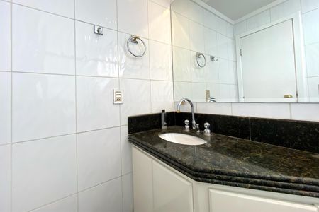 Apartamento para alugar com 95m², 3 quartos e 3 vagasBanheiro