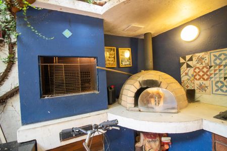 Casa à venda com 140m², 3 quartos e 1 vaga Casa à venda com 140m², 3 quartos e 1 vagaJardim / Churrasqueira