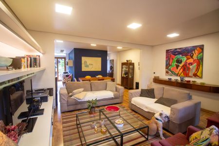 Casa à venda com 140m², 3 quartos e 1 vaga Casa à venda com 140m², 3 quartos e 1 vagaSala