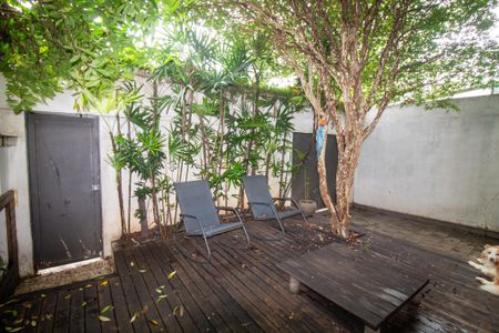 Casa à venda com 140m², 3 quartos e 1 vaga Casa à venda com 140m², 3 quartos e 1 vagaGaragem