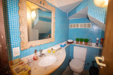 Casa à venda com 140m², 3 quartos e 1 vaga Casa à venda com 140m², 3 quartos e 1 vagaLavabo