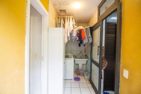 Casa à venda com 140m², 3 quartos e 1 vaga Casa à venda com 140m², 3 quartos e 1 vagaÁrea de Serviço