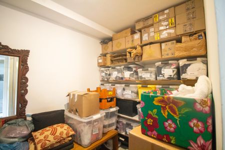 Casa à venda com 140m², 3 quartos e 1 vaga Casa à venda com 140m², 3 quartos e 1 vagaQuarto de Serviço / Dispensa