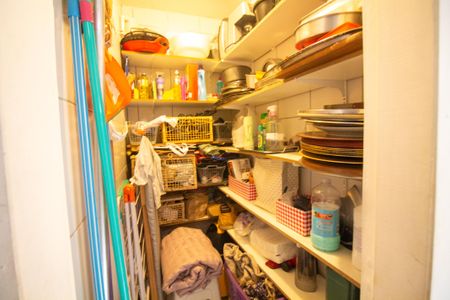 Casa à venda com 140m², 3 quartos e 1 vaga Casa à venda com 140m², 3 quartos e 1 vagaQuarto de Serviço / Dispensa