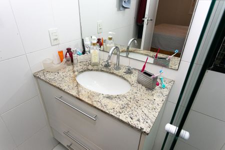 Apartamento à venda com 125m², 3 quartos e 2 vagas Apartamento à venda com 125m², 3 quartos e 2 vagasBanheiro da Suíte 1