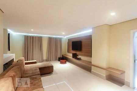 Apartamento à venda com 125m², 3 quartos e 2 vagas Apartamento à venda com 125m², 3 quartos e 2 vagasÁrea comum