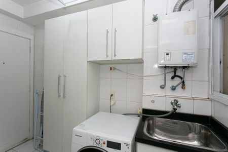 Apartamento à venda com 125m², 3 quartos e 2 vagas Apartamento à venda com 125m², 3 quartos e 2 vagasÁrea de Serviço