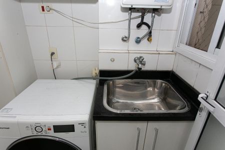 Apartamento à venda com 125m², 3 quartos e 2 vagas Apartamento à venda com 125m², 3 quartos e 2 vagasÁrea de Serviço