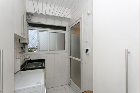 Apartamento à venda com 125m², 3 quartos e 2 vagas Apartamento à venda com 125m², 3 quartos e 2 vagasÁrea de Serviço