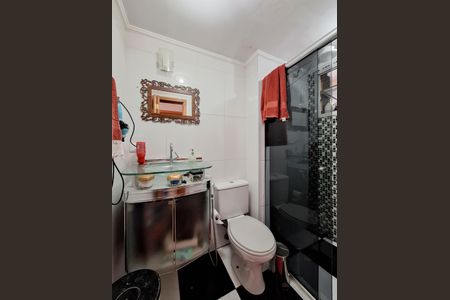 Banheiro de apartamento para alugar com 2 quartos, 64m² em Vila Amalia (zona Norte), São Paulo