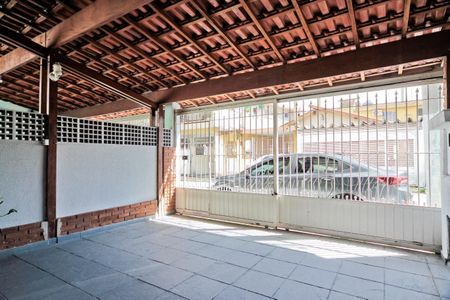 Casa para alugar com 110m², 2 quartos e 2 vagasÁrea externa
