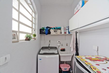 Casa para alugar com 110m², 2 quartos e 2 vagasÁrea de Serviço