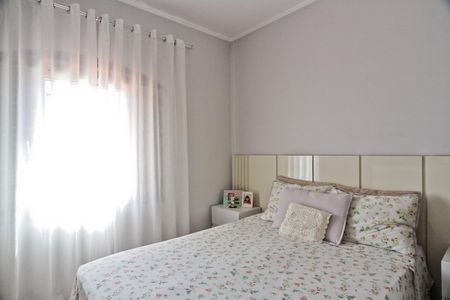 Casa para alugar com 110m², 2 quartos e 2 vagasSuíte