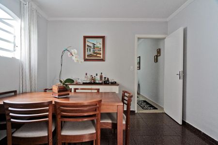 Casa para alugar com 110m², 2 quartos e 2 vagasCopa