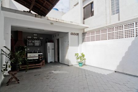 Casa para alugar com 110m², 2 quartos e 2 vagasÁrea externa