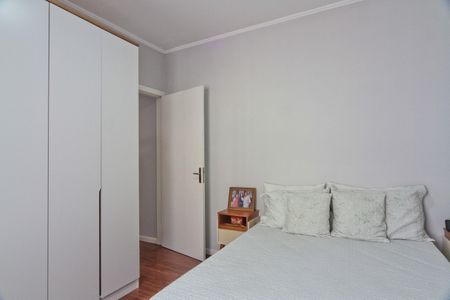 Casa para alugar com 110m², 2 quartos e 2 vagasQuarto 1