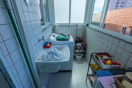 Apartamento à venda com 70m², 2 quartos e 1 vagaarea de serviço