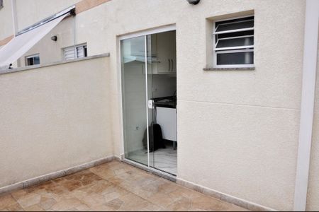 Studio para alugar com 45m², 1 quarto e sem vagaStudio - Detalhe - Área de Serviço e Varanda