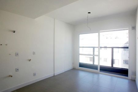 Studio - Sala / Cozinha de kitnet/studio à venda com 1 quarto, 34m² em Farroupilha, Porto Alegre
