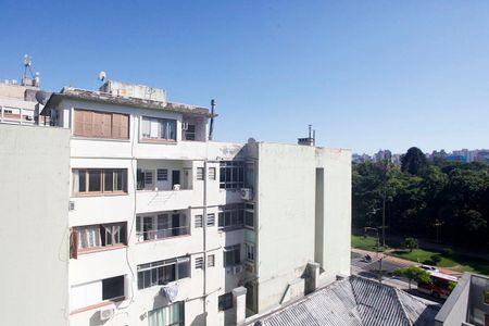 Quarto Vista de kitnet/studio à venda com 1 quarto, 34m² em Farroupilha, Porto Alegre