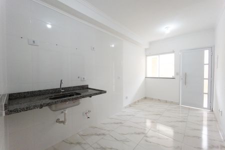 Sala/Cozinha de apartamento para alugar com 2 quartos, 45m² em São Domingos, São Paulo