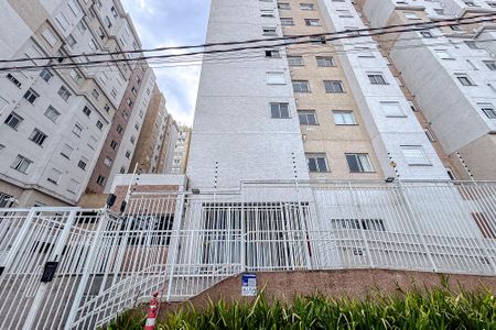 Apartamento para alugar com 65m², 2 quartos e 1 vagaFachada - Plaquinha