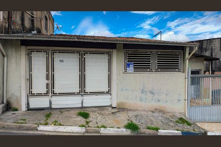 Casa à venda com 125m², 3 quartos e 2 vagasFachada