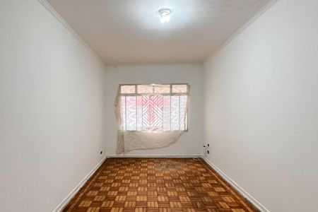 Casa à venda com 90m², 2 quartos e 3 vagasSala