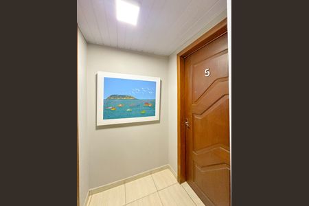 Apartamento para alugar com 70m², 2 quartos e sem vagaHall social