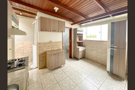 Apartamento para alugar com 70m², 2 quartos e sem vagaCozinha