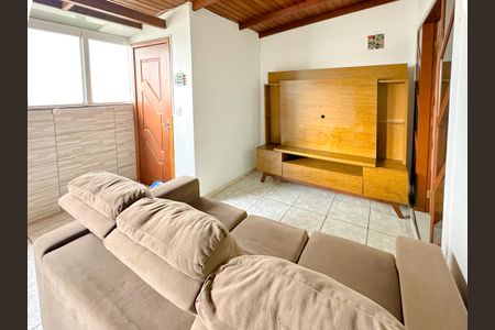 Sala de TV de apartamento para alugar com 2 quartos, 70m² em Real Parque, São José