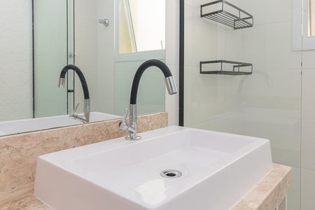 Apartamento para alugar com 86m², 2 quartos e sem vagaBanheiro