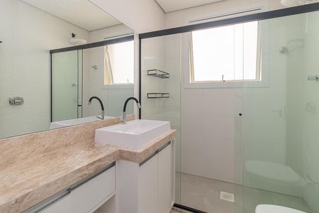 Apartamento para alugar com 86m², 2 quartos e sem vagaBanheiro