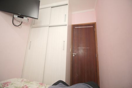 Apartamento à venda com 57m², 3 quartos e 2 vagasQuarto 2