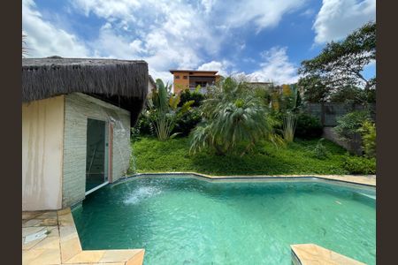 Casa de condomínio para alugar com 2950m², 3 quartos e 5 vagasPiscina