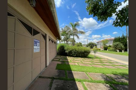 Casa de condomínio para alugar com 2950m², 3 quartos e 5 vagasGaragem