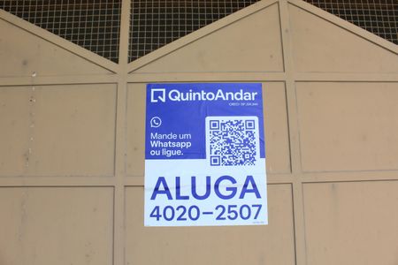 Casa de condomínio para alugar com 2950m², 3 quartos e 5 vagasPlaca