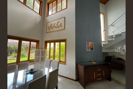 Casa de condomínio para alugar com 2950m², 3 quartos e 5 vagasSala de Jantar