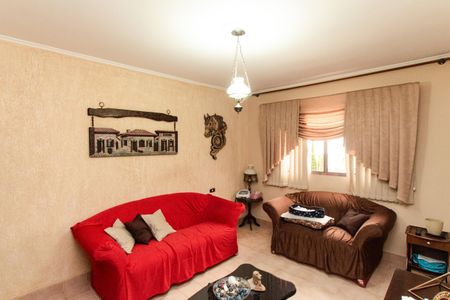 Casa à venda com 180m², 3 quartos e 2 vagasCasa 2 - Sala