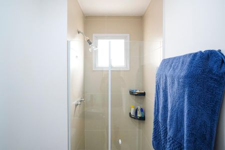 Apartamento à venda com 69m², 2 quartos e 2 vagasBanheiro social