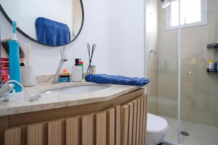 Apartamento à venda com 69m², 2 quartos e 2 vagasBanheiro social