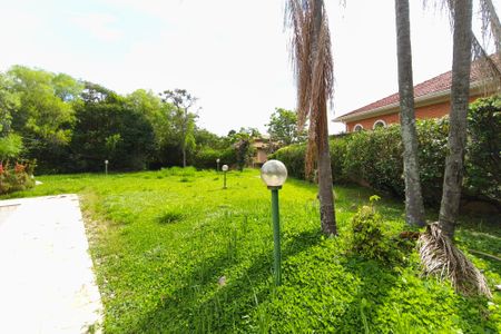 Casa de condomínio à venda com 504m², 4 quartos e 4 vagasQuintal