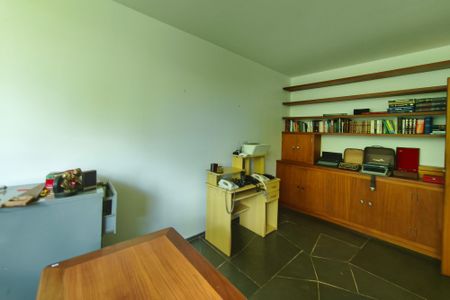 Casa de condomínio à venda com 504m², 4 quartos e 4 vagasEscritório 2