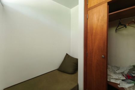 Casa de condomínio à venda com 504m², 4 quartos e 4 vagasQuarto de Serviço