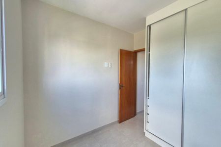 Apartamento à venda com 56m², 2 quartos e 1 vagaQuarto 2