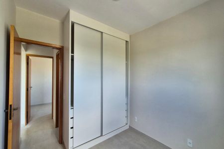 Apartamento à venda com 56m², 2 quartos e 1 vagaQuarto 2