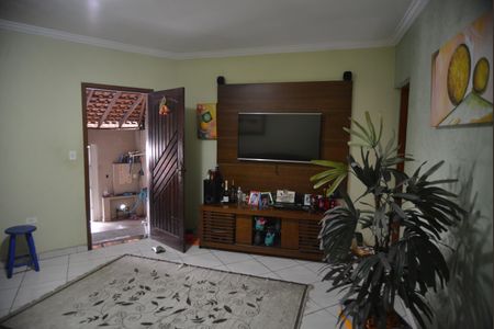 Sala de casa à venda com 3 quartos, 190m² em Vila Curuçá, Santo André